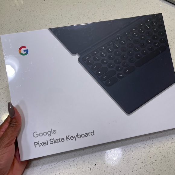 Google Pixel keyboard, new and still in the box - Picture 1 of 3